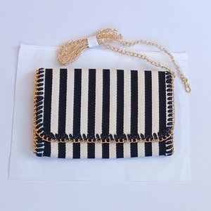 New Urban Expressions Crossbody Bag Purse